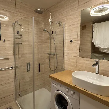 Karmazynowy Rejs Seaside Premium *